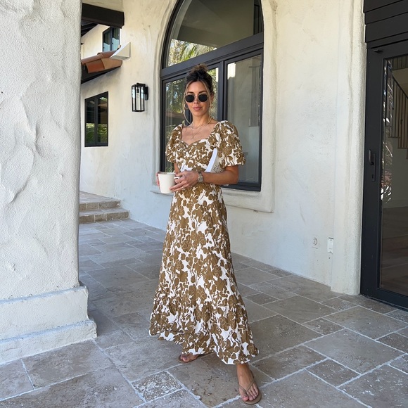 Dresses & Skirts - English Factory dress